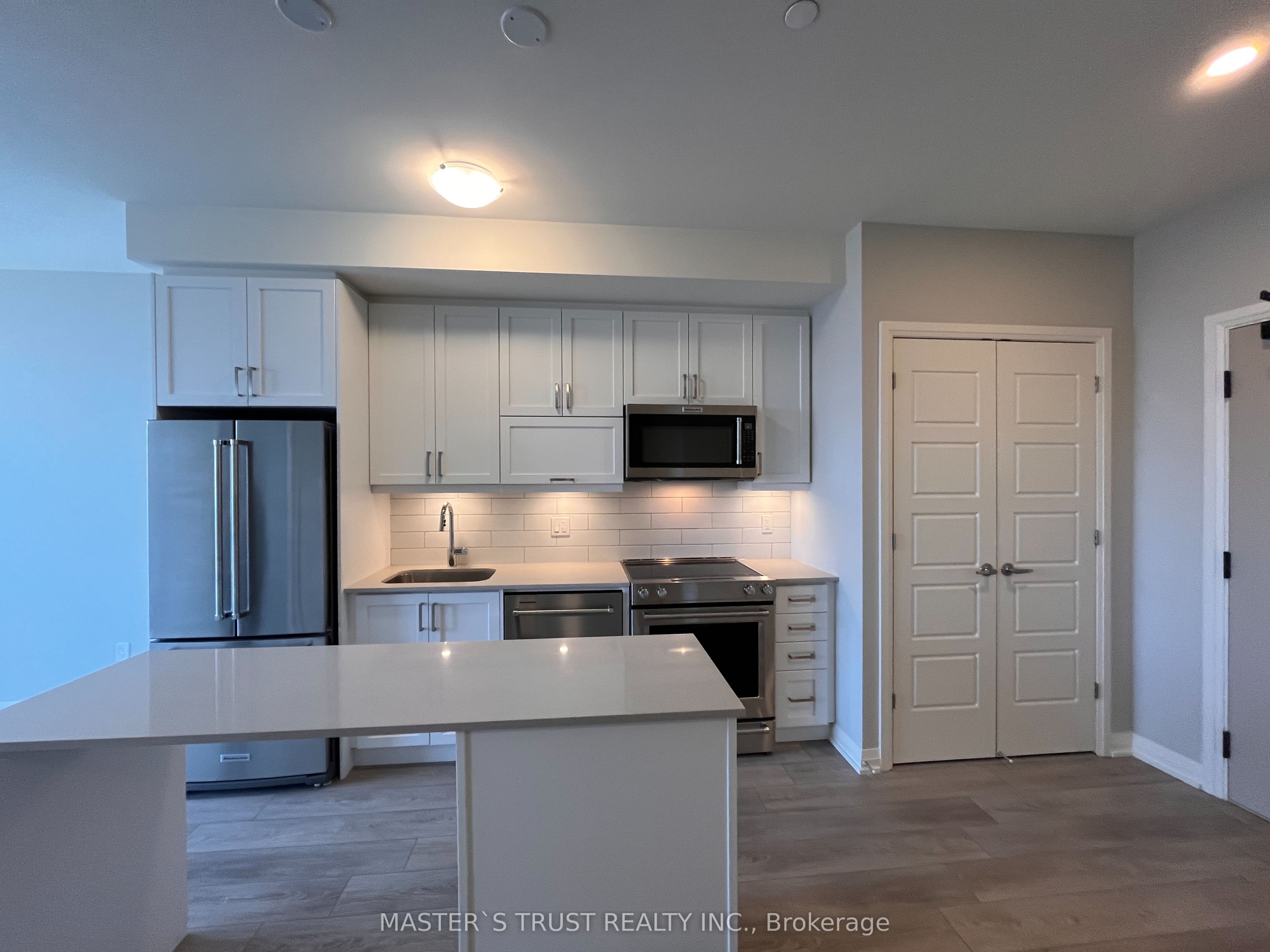 Additional image 3 of 1207-1415 Dundas Street E, Oakville, ON, L6H 8A3