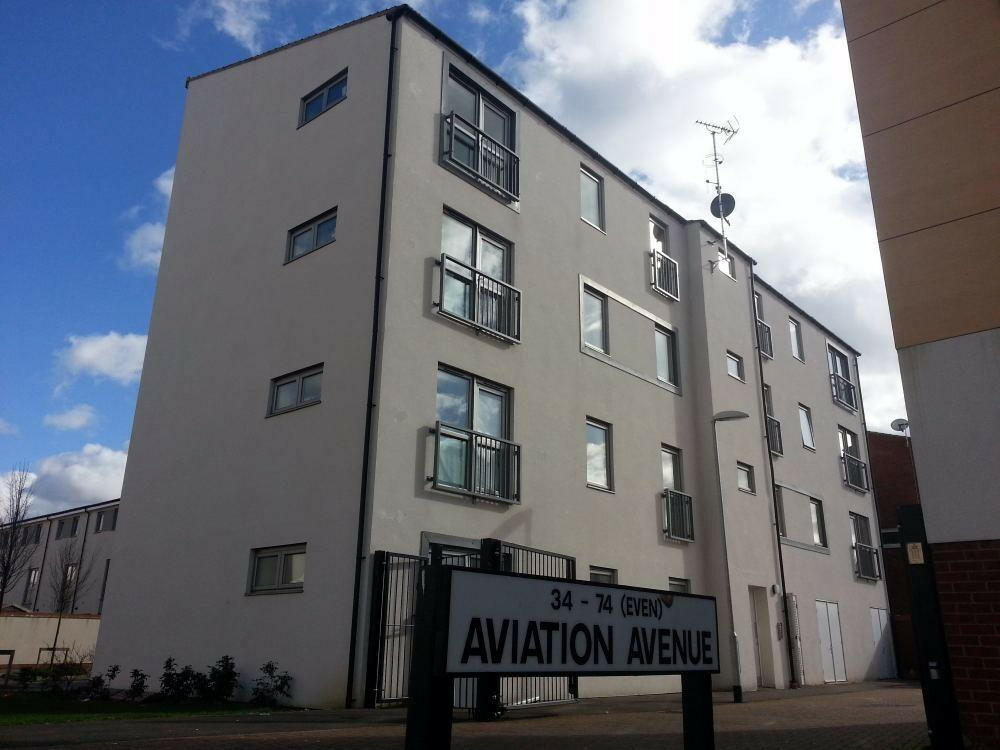 Aviation Avenue, Hatfield, AL10