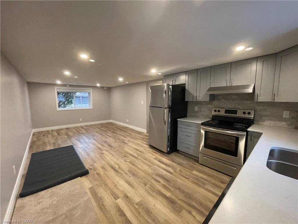 LOWER-124 Forest Hill Drive, Kitchener, ON, N2M 4G3