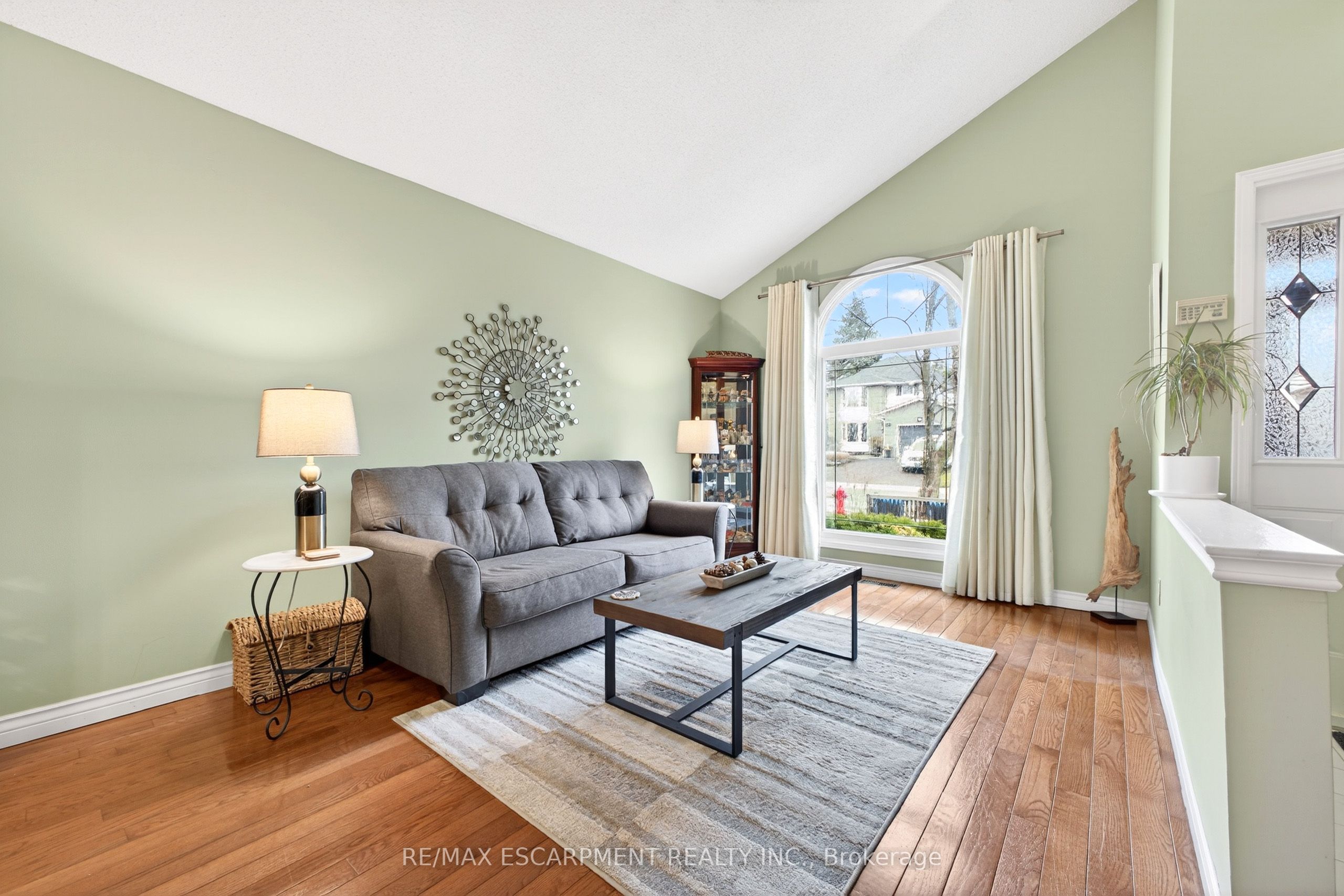 Additional image 6 of 22 Novoco Drive, Hamilton, ON, L9C 7E8