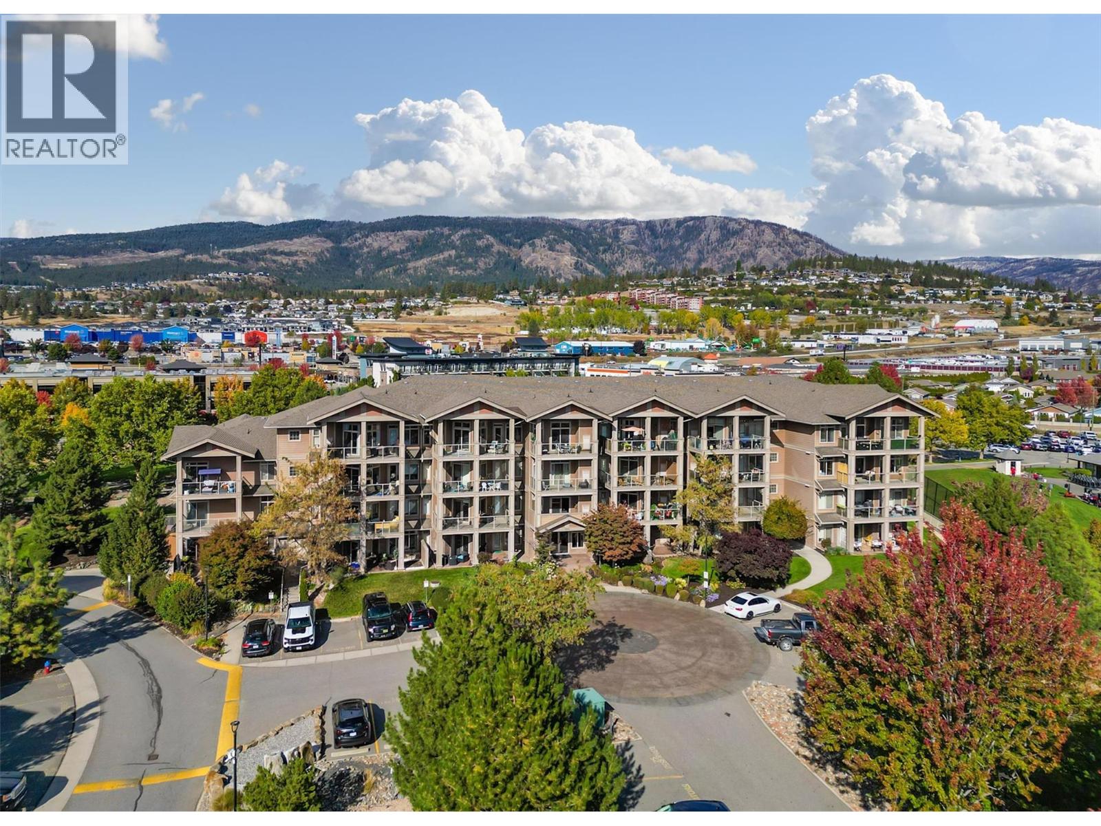 201-3521 Carrington Road, West Kelowna, BC, V4T2E6