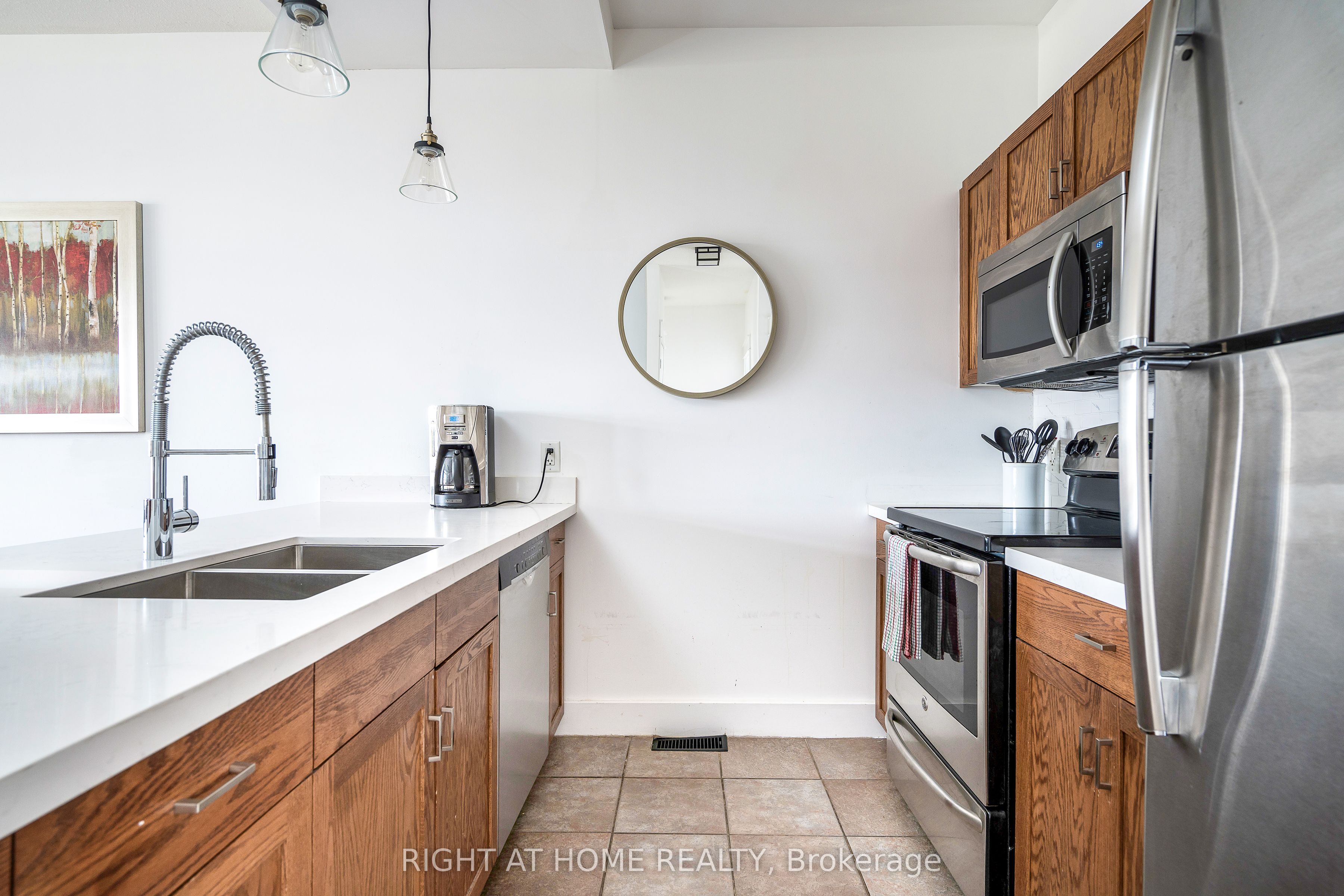 Additional image 5 of 124-125 Fairway Court, Blue Mountains, ON, L9Y 0P8
