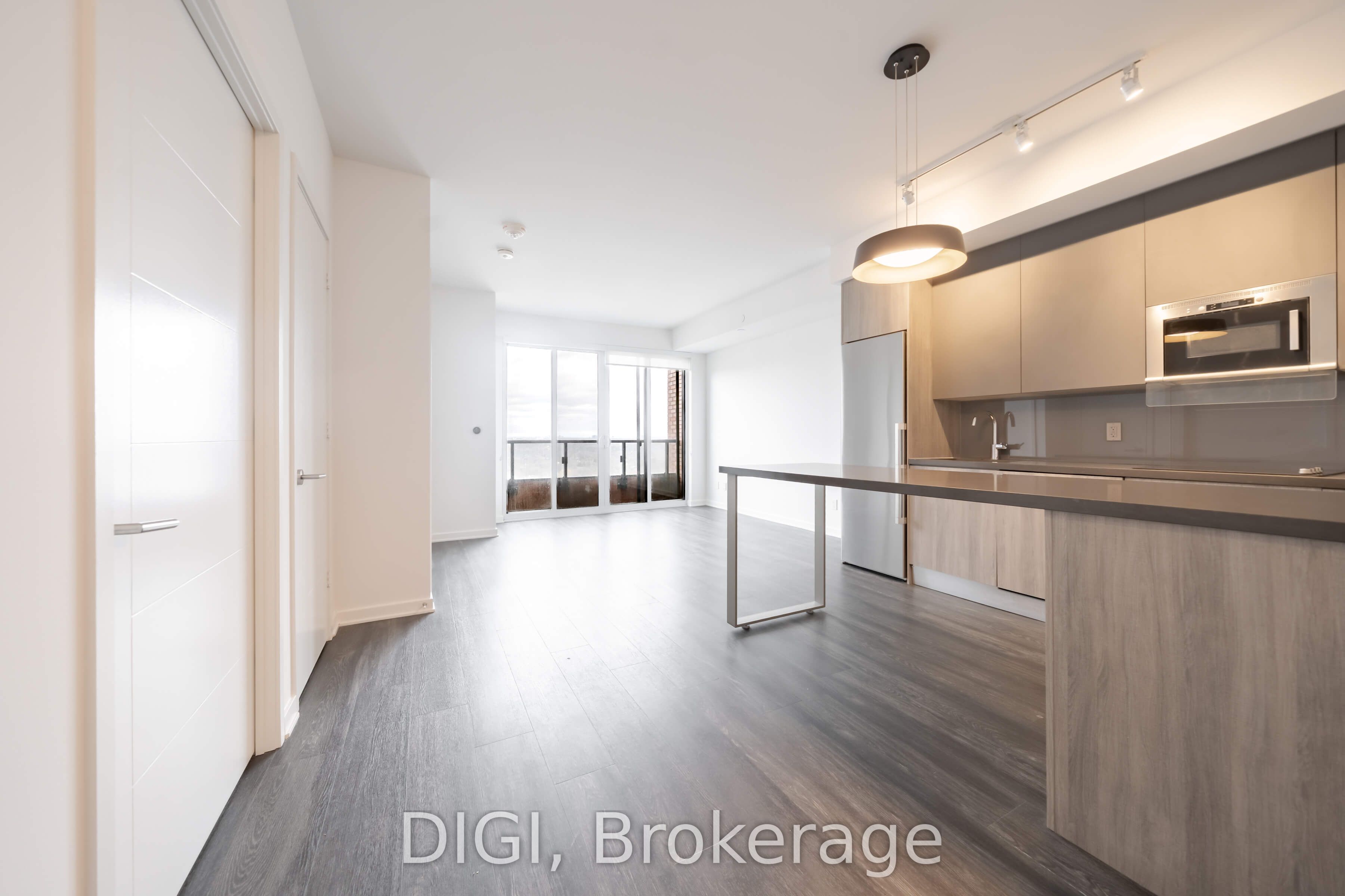 2607-25 Selby Street, Toronto, ON, M4Y 0E6