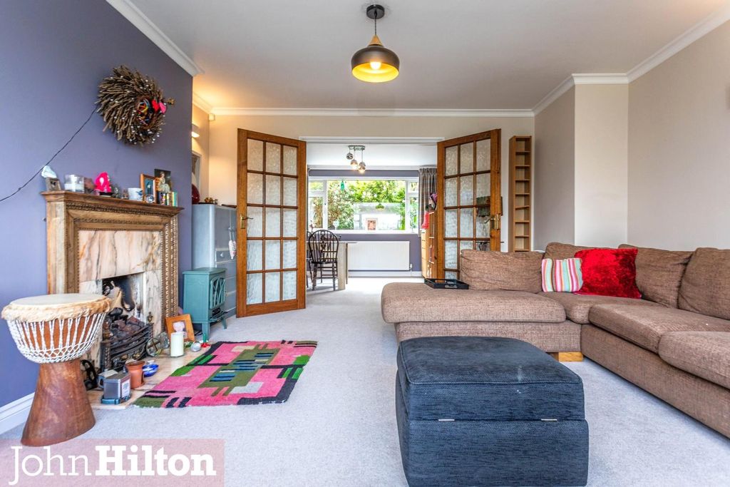 Additional image 9 of 3 bed semi-detached house for saleJevington Drive, Brighton BN2