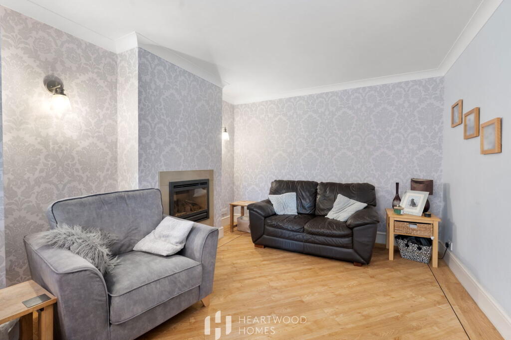Additional image 3 of Roestock Lane, Colney Heath, St. Albans, AL4 0QN