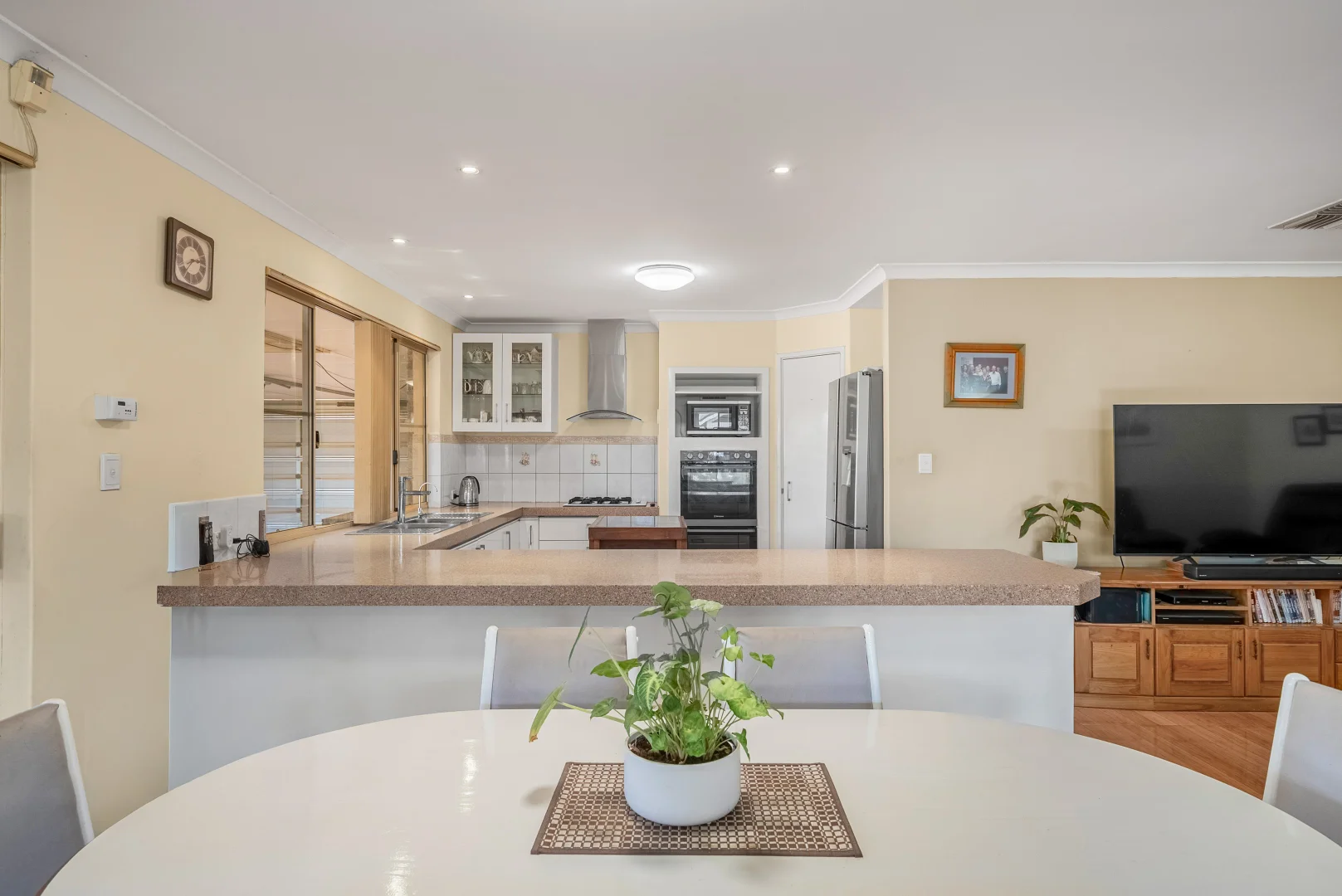 Additional image 3 of 31 Brookland Crescent, Marangaroo WA 6064