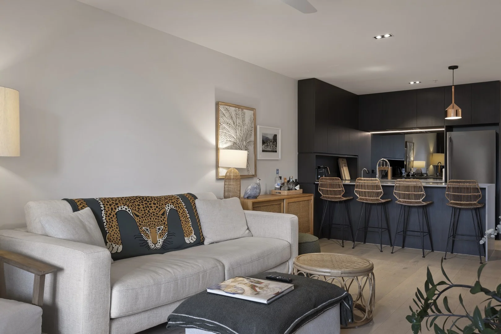 203/70 Longland Street, Newstead QLD 4006