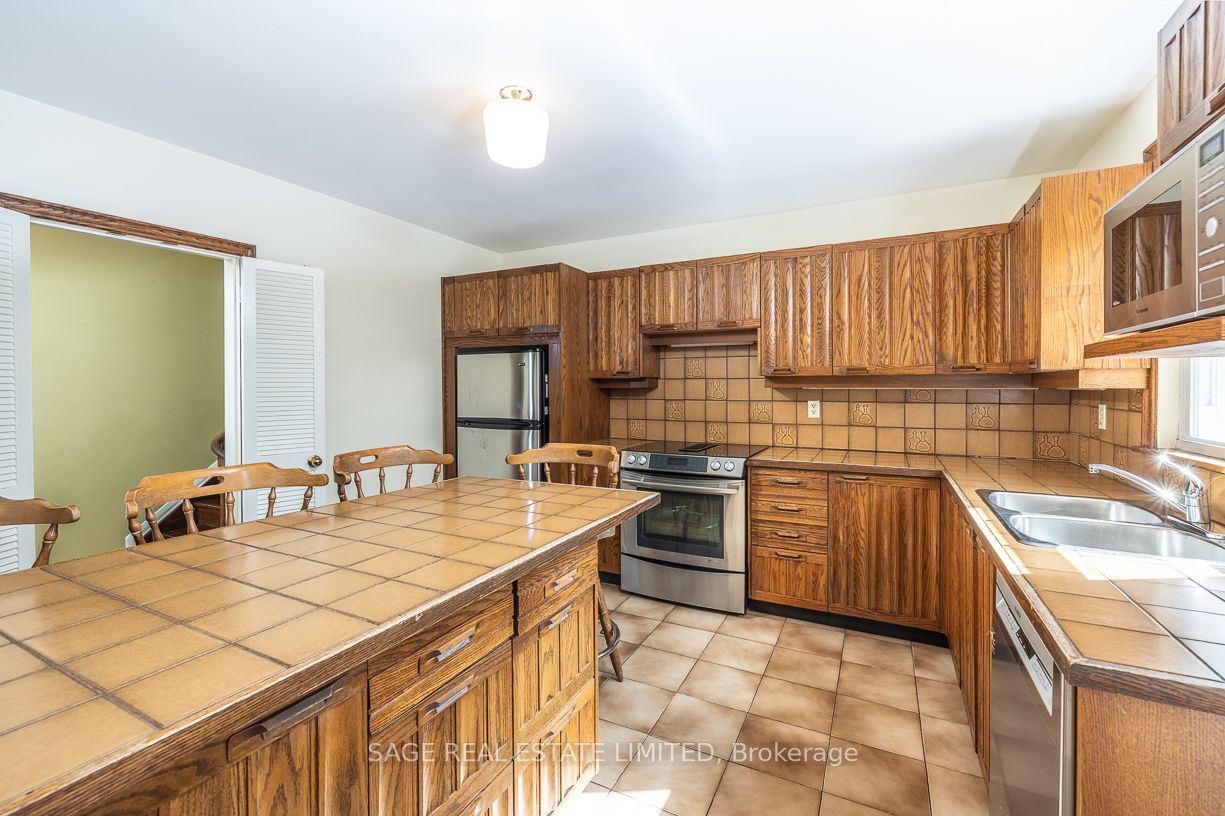 Additional image 6 of 47 Ravensbourne Crescent, Toronto, ON, M9A 2A9