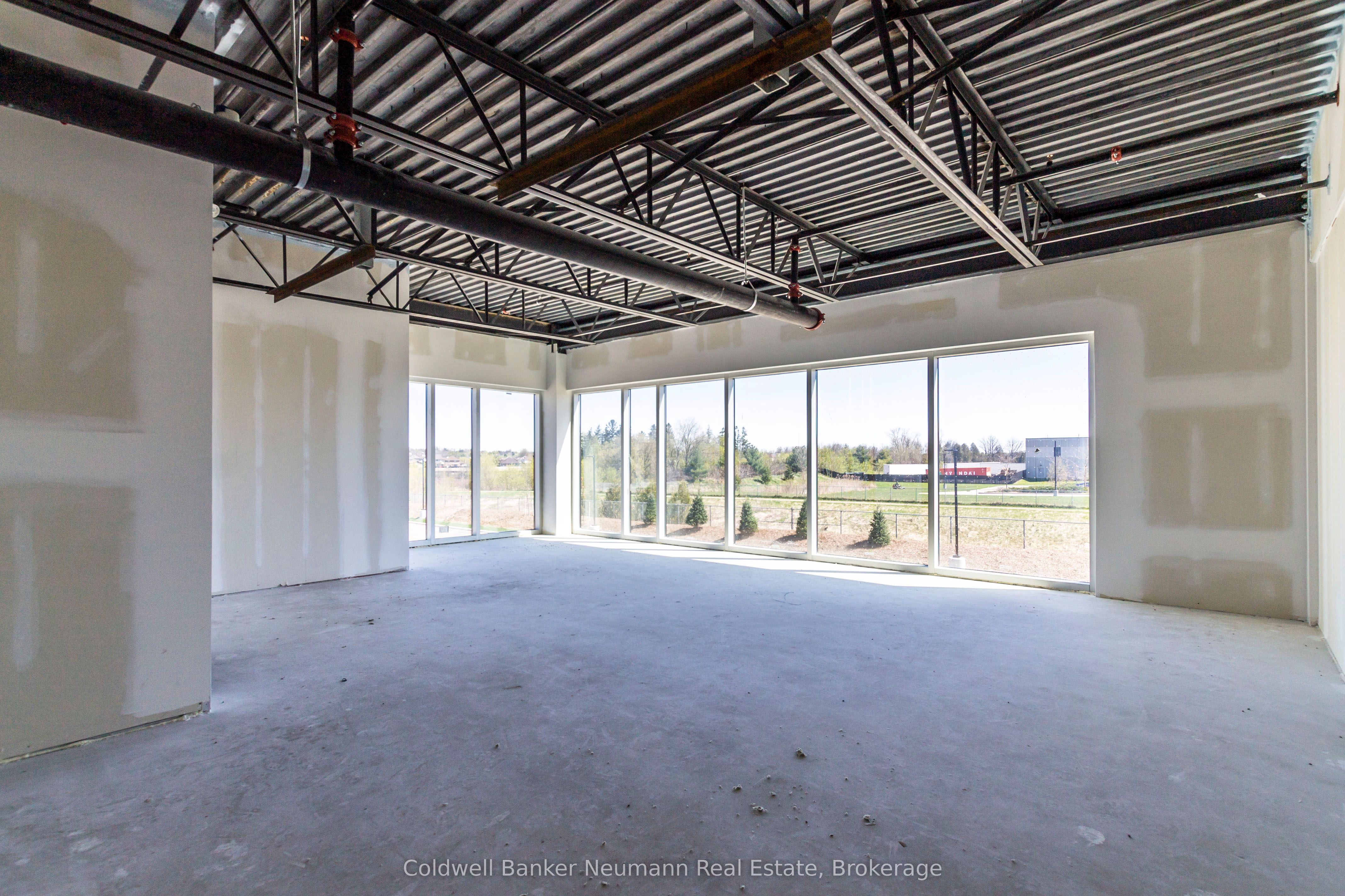 Additional image 5 of 23 UPPER-587 Hanlon Creek Boulevard, Guelph, ON, N1C 0A1