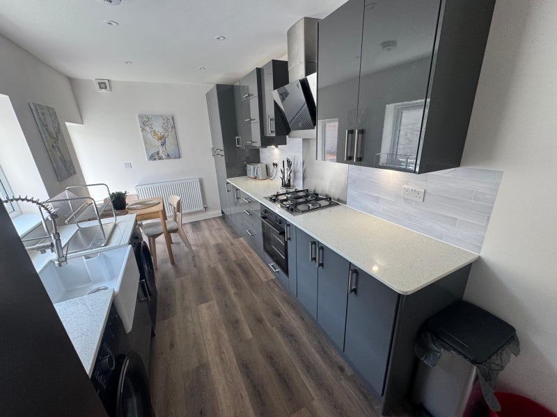 Room in a Shared House, Hill Street, BS15, N1 7GU photo 4