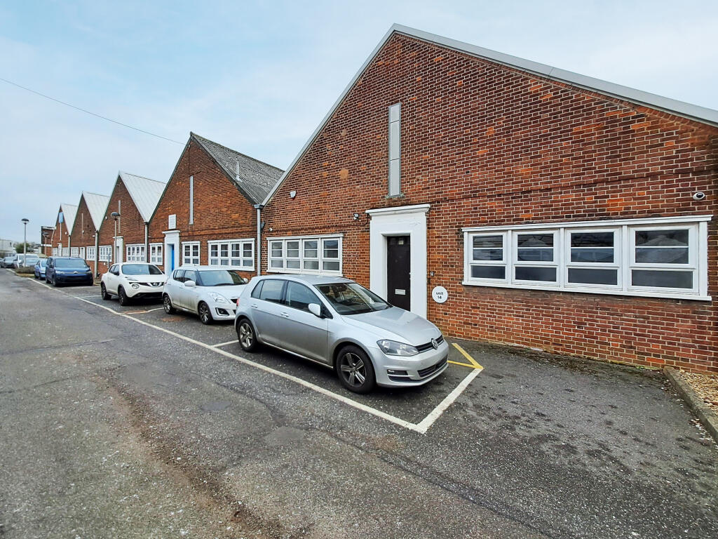 Additional image 7 of Tewin Court, Welwyn Garden City, Hertfordshire, AL7 1AU