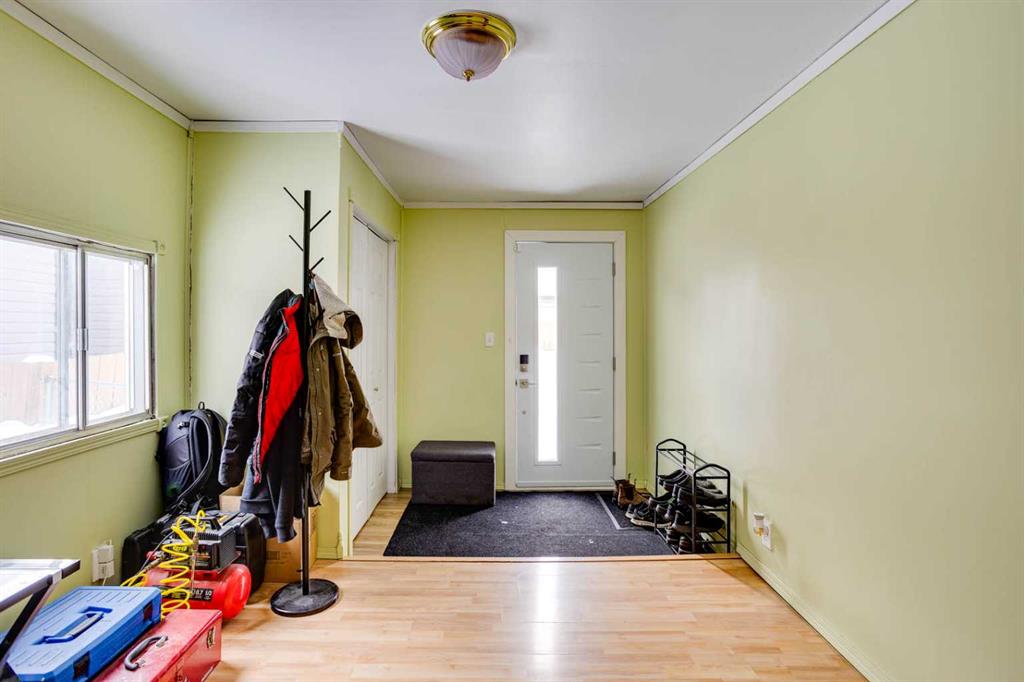 Additional image 3 of 101 Clausen Crescent, Fort Mcmurray, AB, T9K2H8