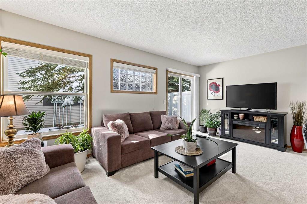 Additional image 3 of 245 Millview Green SW, Calgary, AB, T2Y3W1