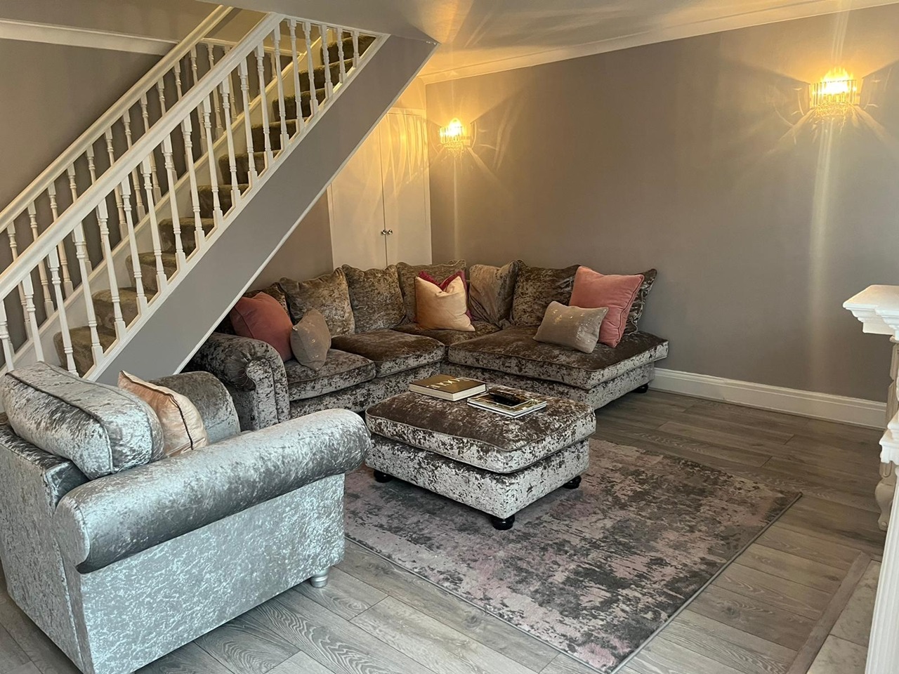 2 Bed Terraced House, Dunston Road, SW11, N1 7GU photo 4