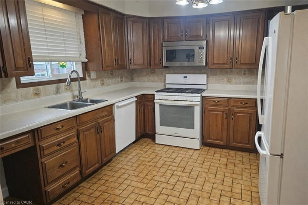 Additional image 3 of 226 Auburn Avenue, Hamilton, ON, L8K 3B6