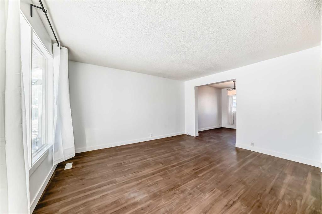 Additional image 4 of 60 Erin Mount Crescent SE, Calgary, AB, T2B 2S3