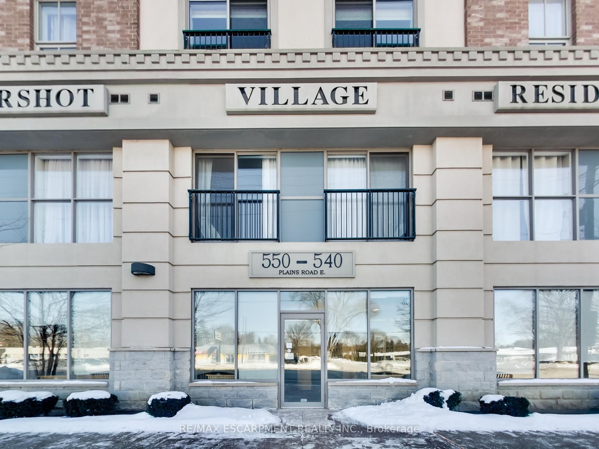 Additional image 3 of 100-540 Plains Road E, Burlington, ON, L7T 2E3