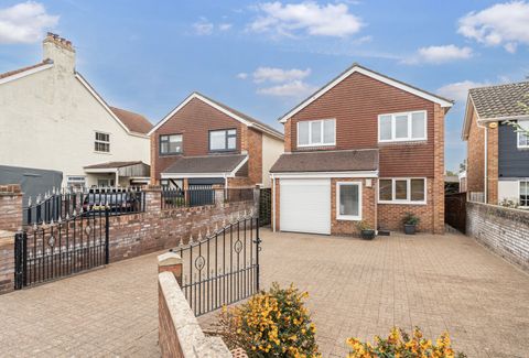 Parkwall Road, Bristol, Gloucestershire BS30