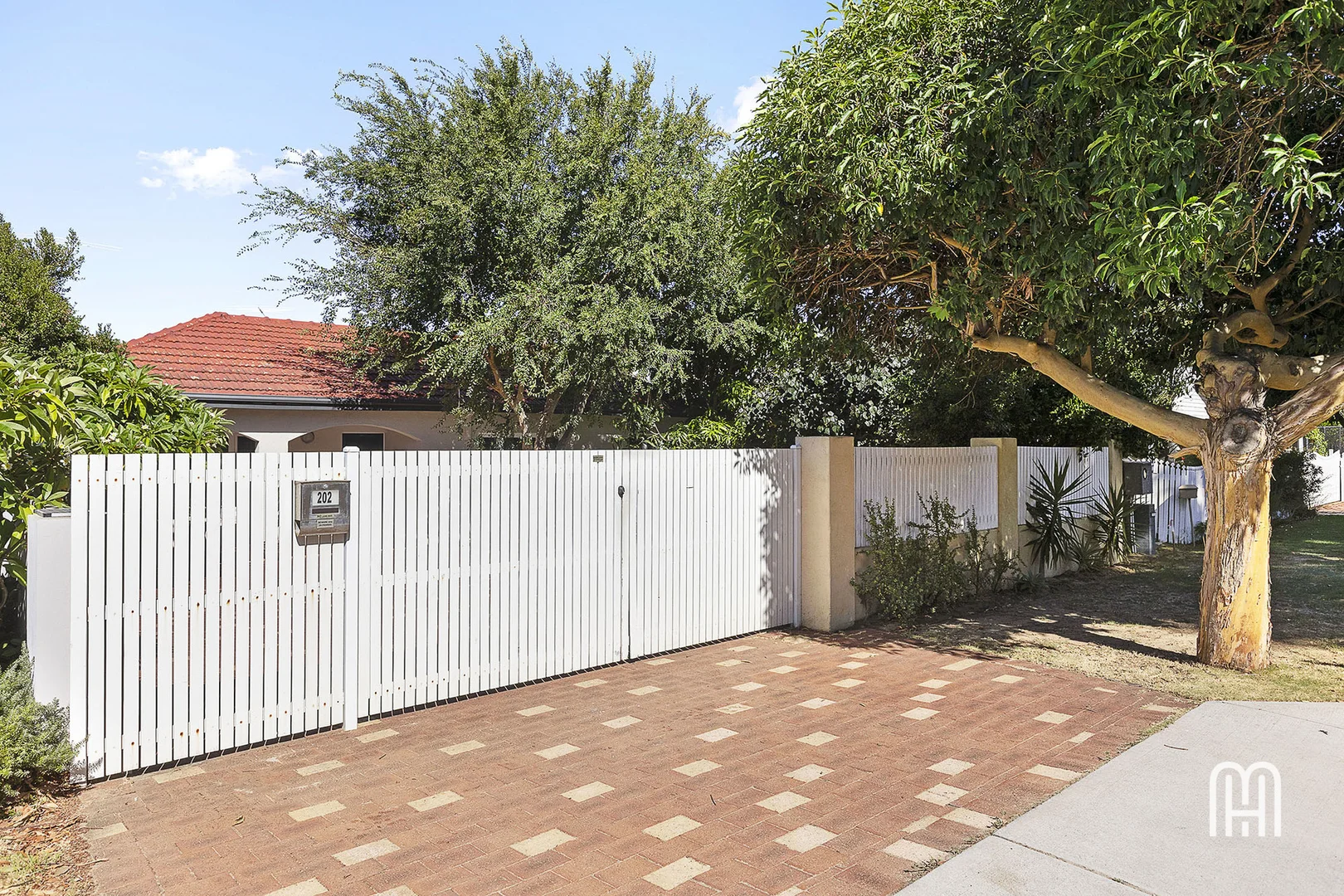Additional image 30 of 202 Woodside Street, Doubleview WA 6018