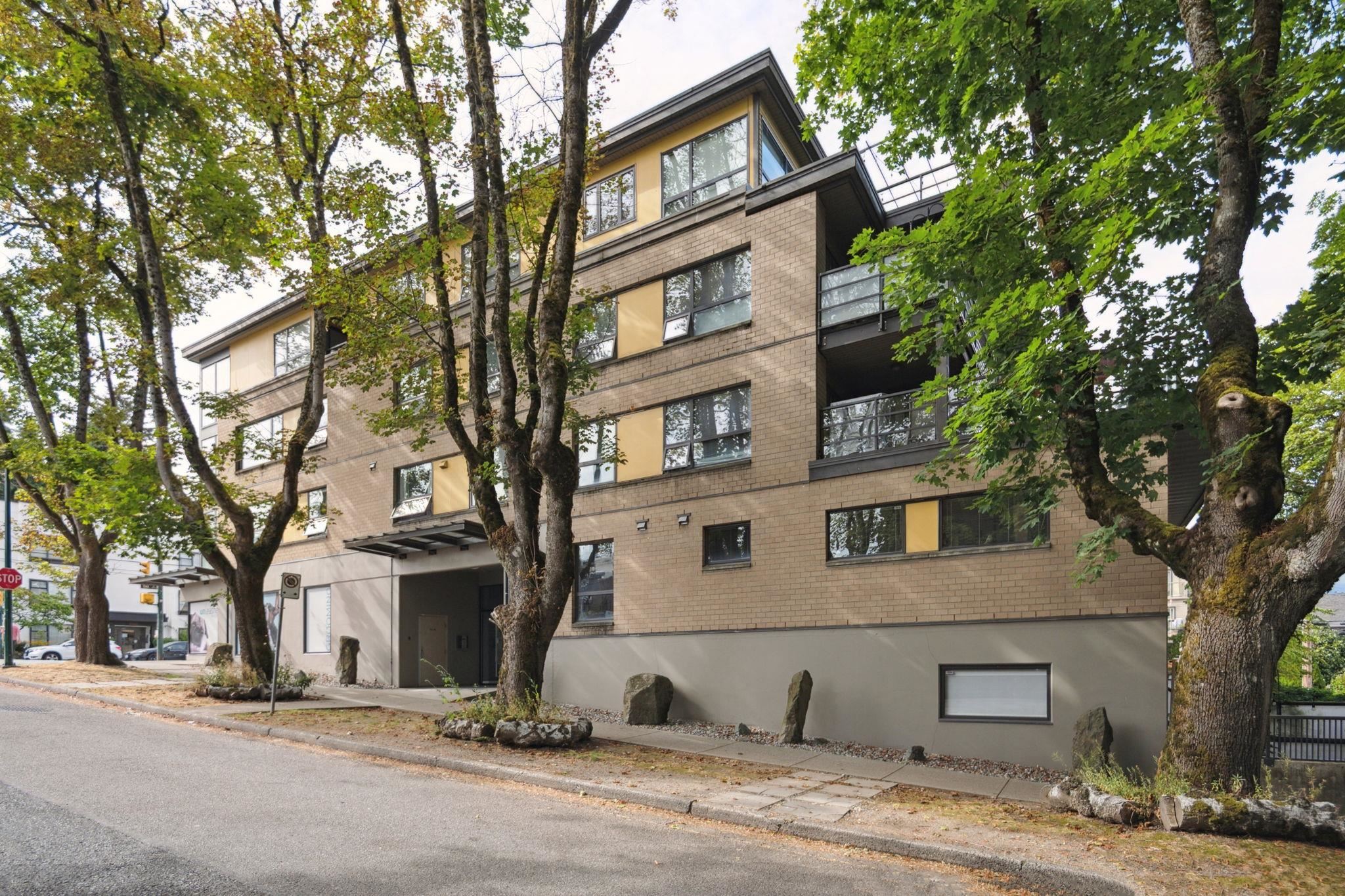 305-997 22 Avenue W, Vancouver, BC, V5V 2A2