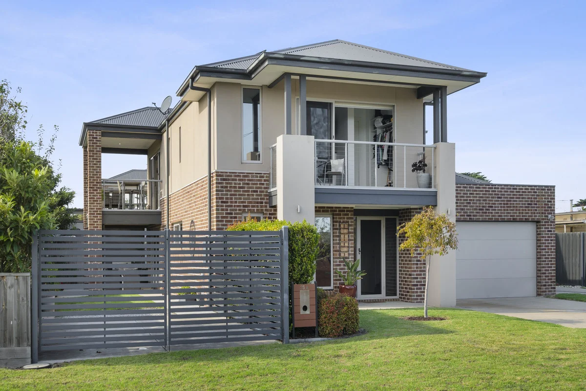 25a St Leonards Parade, St Leonards VIC 3223