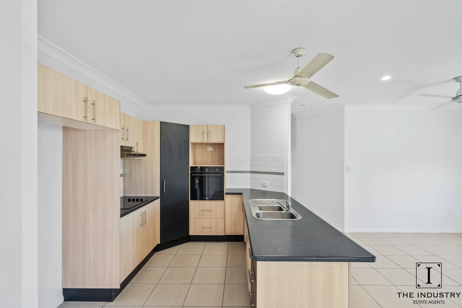 Additional image 5 of 12 Hopkins Street, White Rock QLD 4868