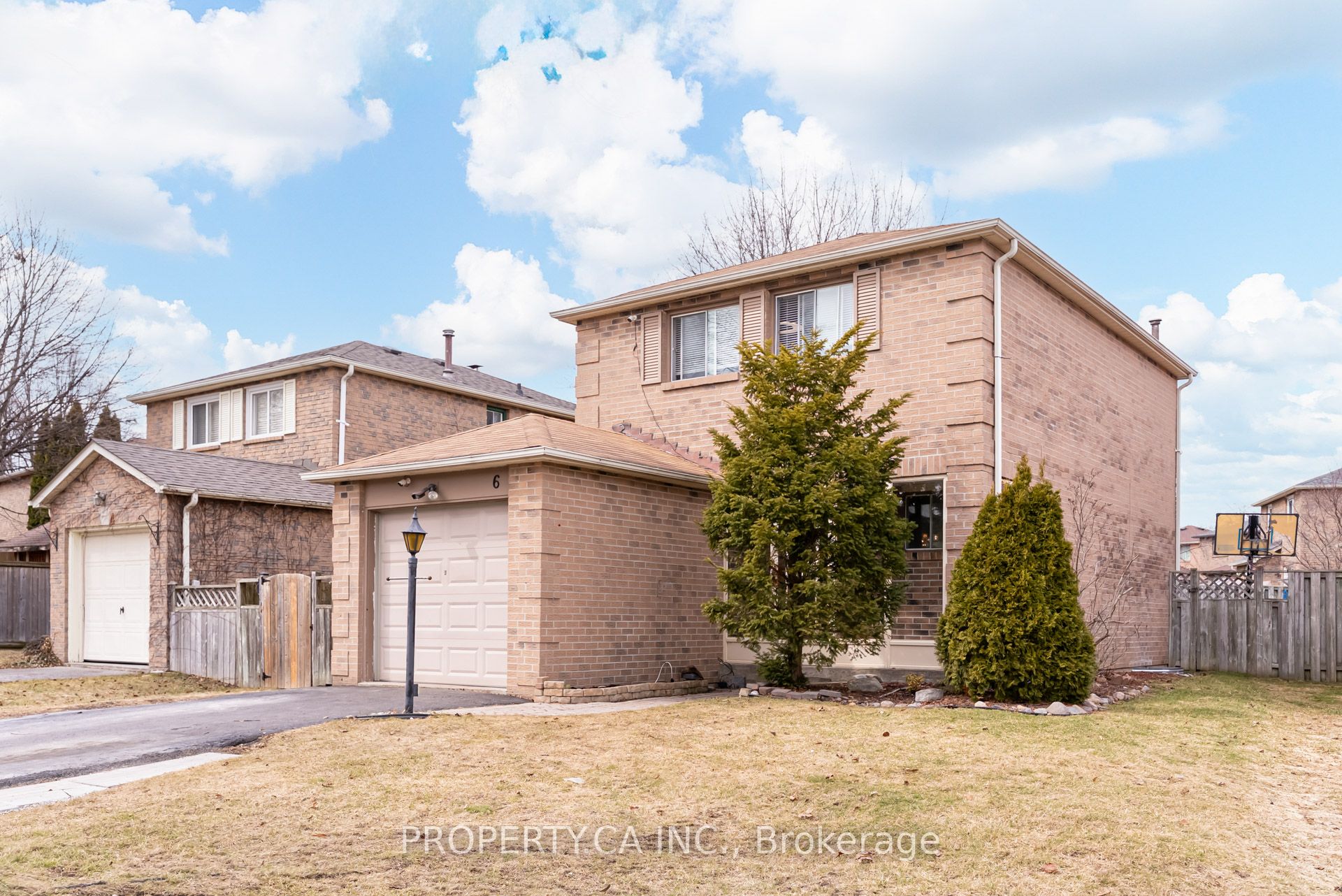 6 Hendley Drive, Ajax, ON, L1T 2C6 photo 2