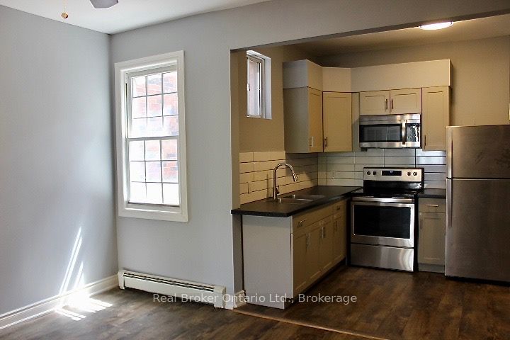 2-590 Main Street E, Hamilton, ON, L8M 1J6