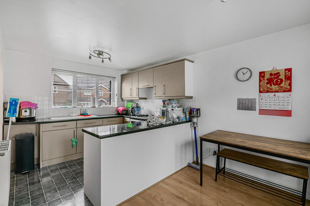 Additional image 4 of Wynches Farm Drive, St Albans, AL4
