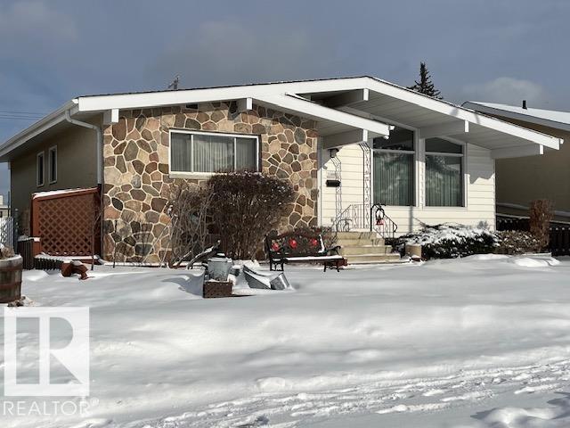 11003 144 Street NW, Edmonton, AB, T5N2W4