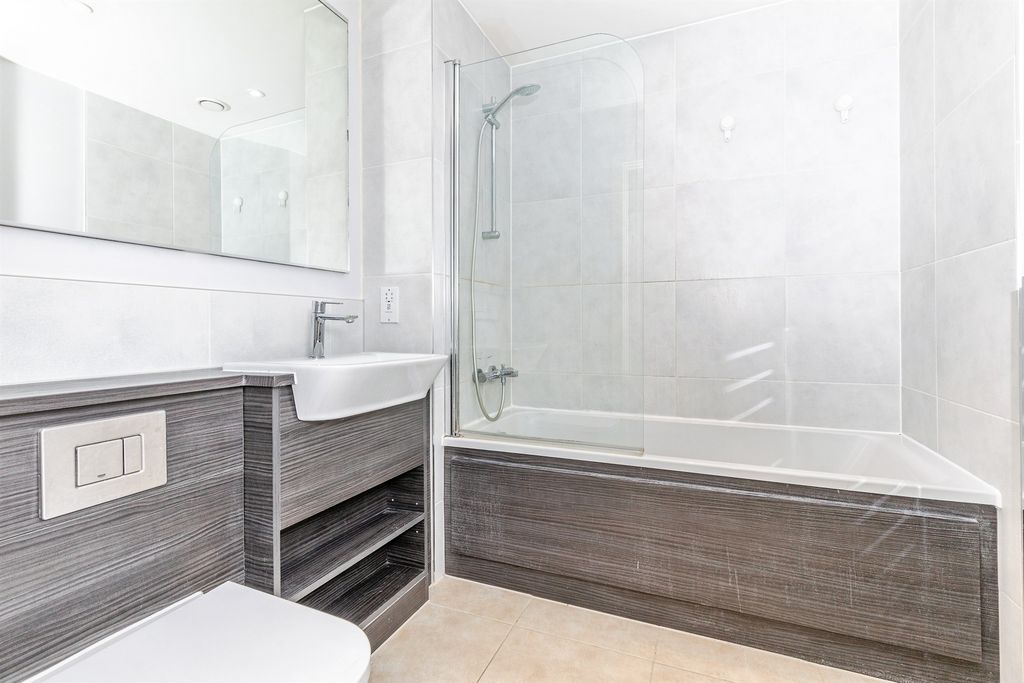 Additional image 5 of 1 bed flat for salePegasus Way, Gillingham ME7