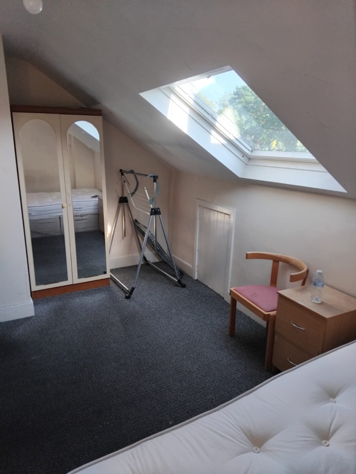 Room in a Shared House, Otley Road, LS6, N1 7GU
