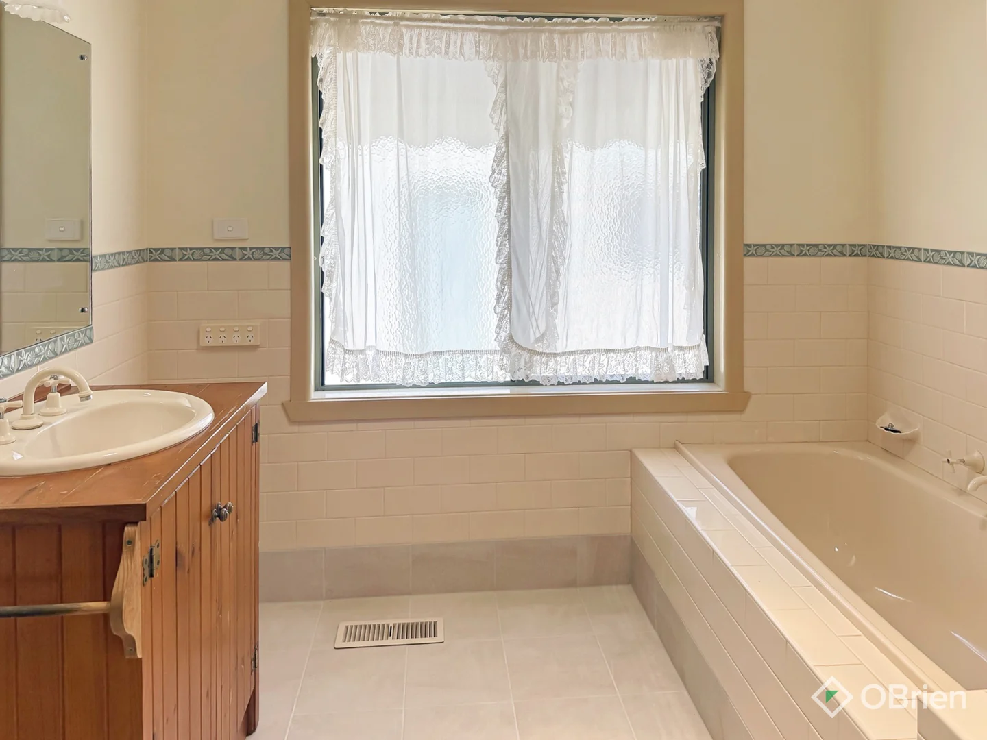 Additional image 10 of 4 Lanaghan Street, Glenroy NSW 2640