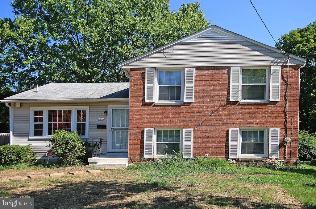 7549 Abbington Drive, Oxon Hill, MD 20745