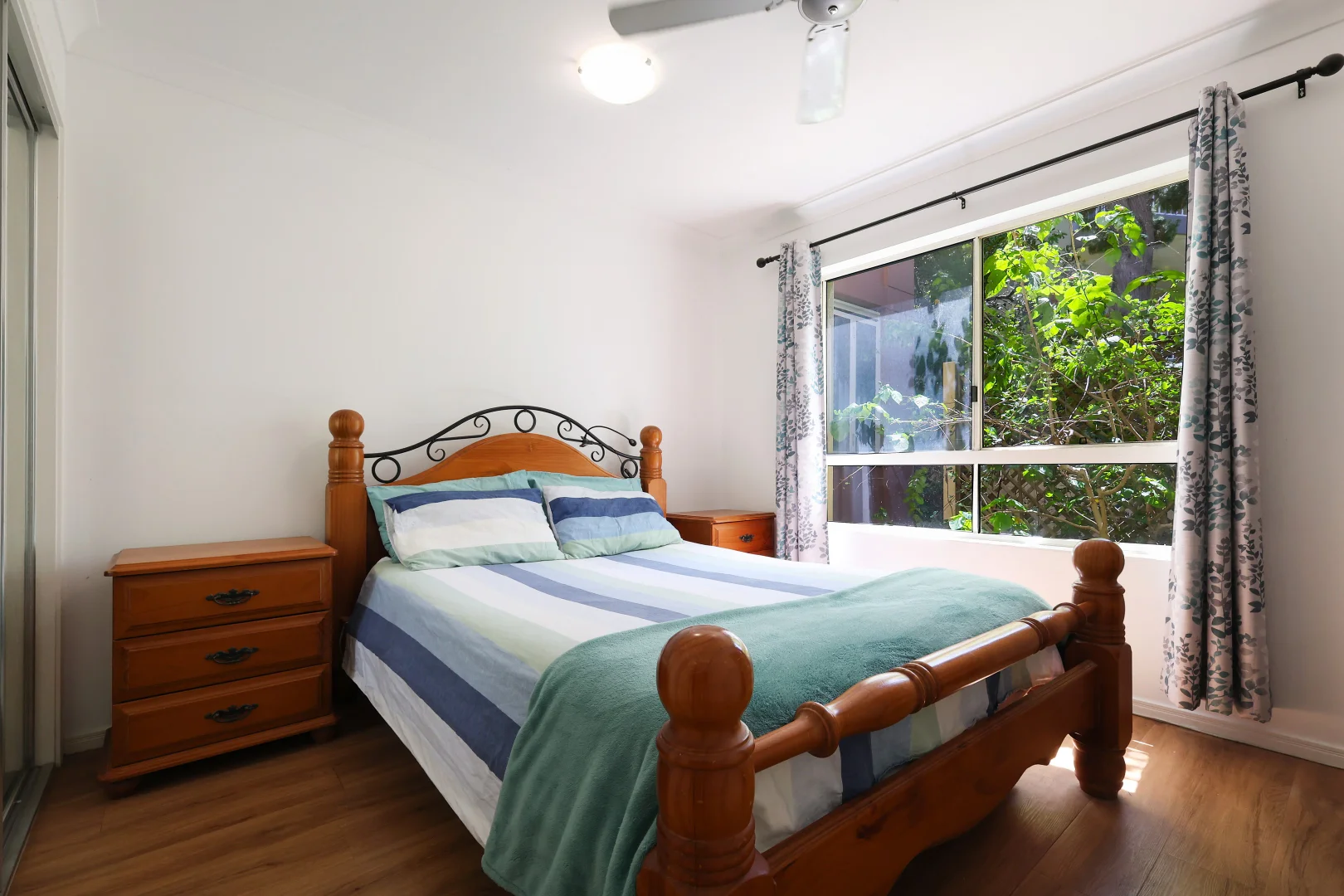Additional image 6 of 2/89-91 Bayview Street, Runaway Bay QLD 4216