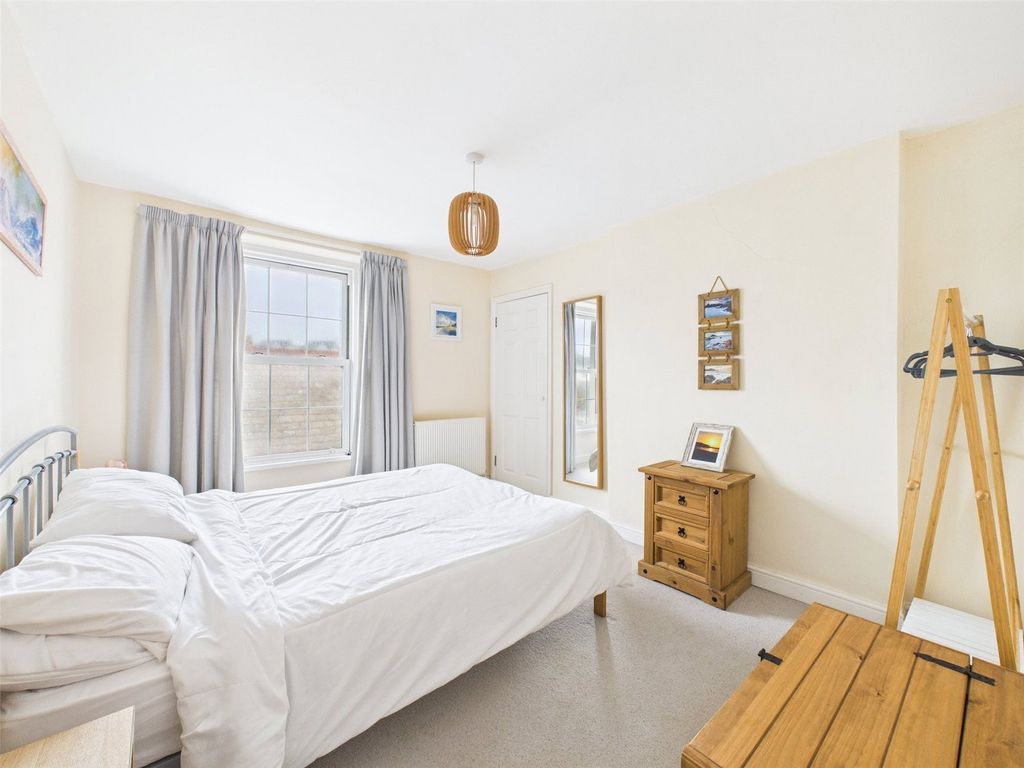 Additional image 6 of 2 bed flat for saleThe Strand, Bude, Cornwall EX23