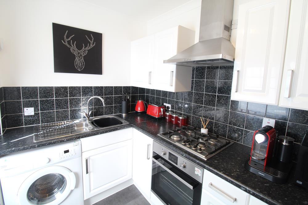 Viewfield Mews, Top Floor, AB15 photo 3