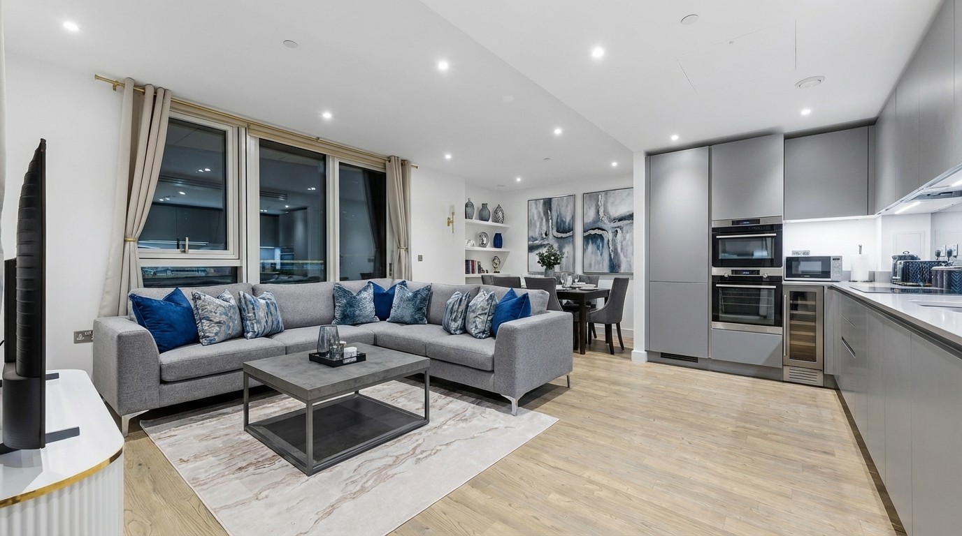 2 Bed Flat, Gladwin Tower, SW8, N1 7GU photo 5