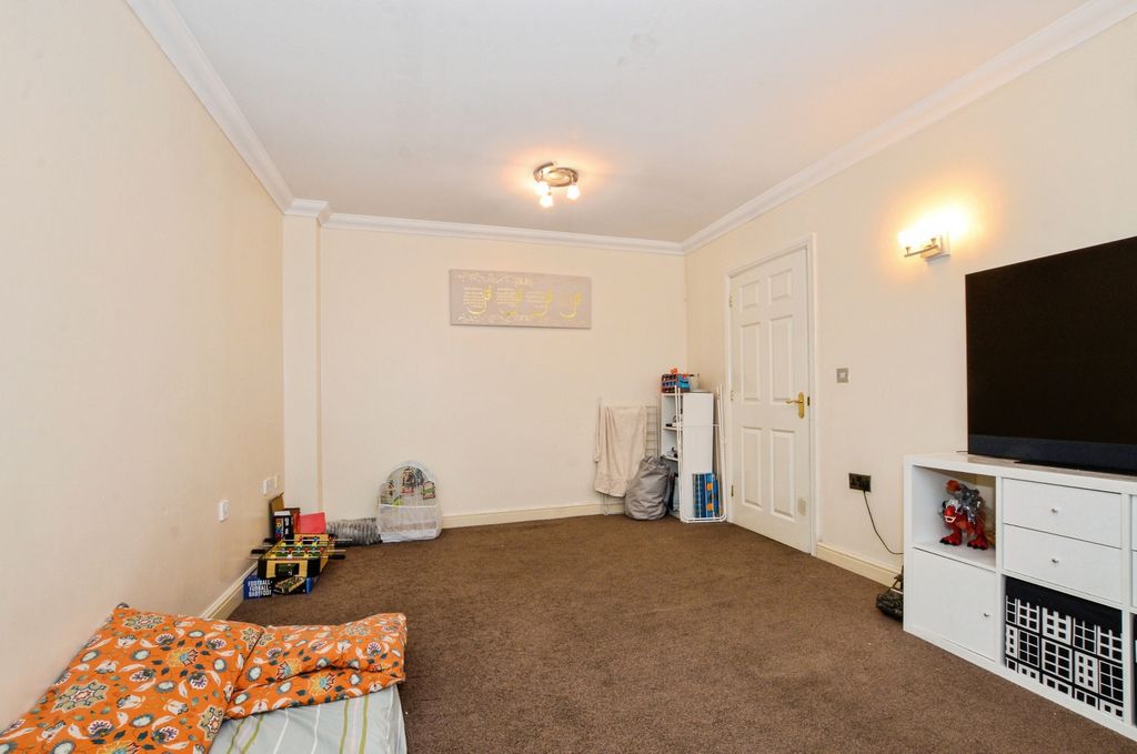 Additional image 5 of 3 bed terraced house for saleBarley Brow, Watford WD25