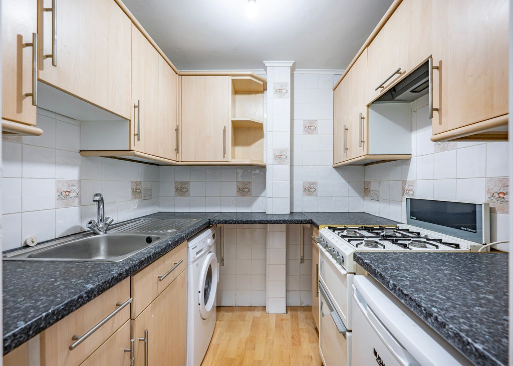 Additional image 10 of 1 bed flat for saleTorrisdale Street, Glasgow G42
