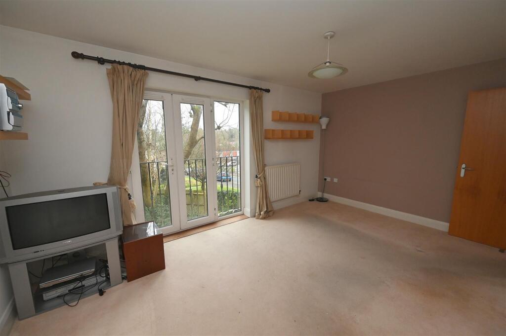 Cross Farm Road, Harborne, Birmingham, B17 photo 4