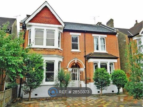 Ealing, London W5, Studio to rent