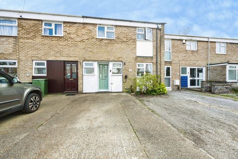 Cheddar Close, Southampton, Hampshire SO19