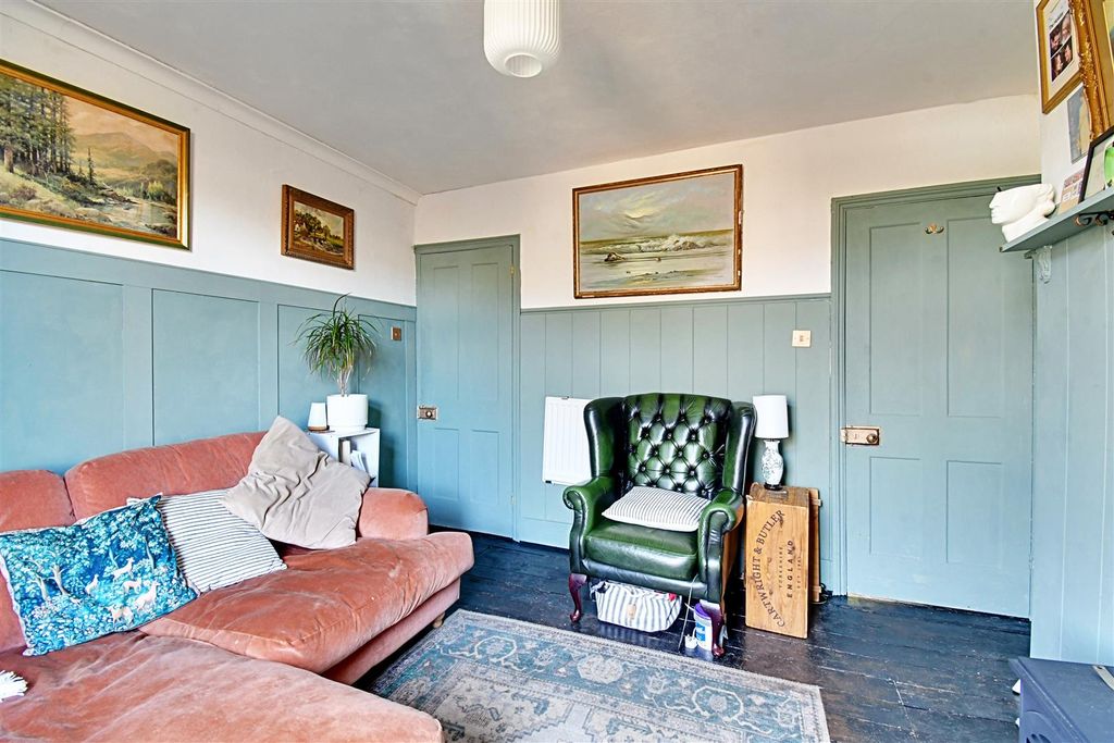 Additional image 7 of 2 bed end terrace house for saleMead Lane, Hertford SG13