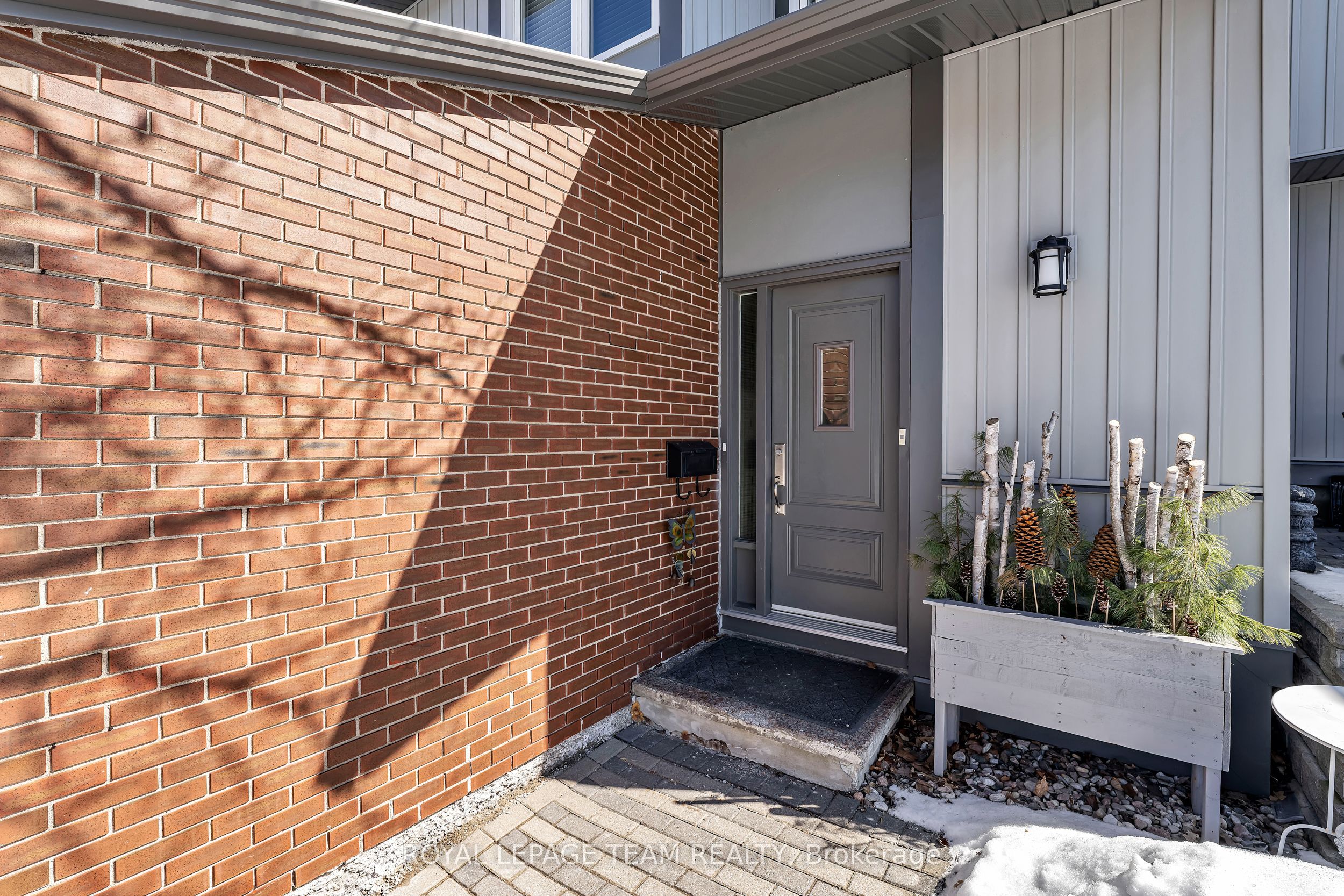 Additional image 2 of C-18 Benlea Drive, Ottawa, ON, K2G 4A8