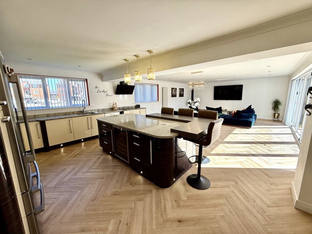 Additional image 3 of 5 bed terraced house for sale285 Stockton Road, Hartlepool TS25