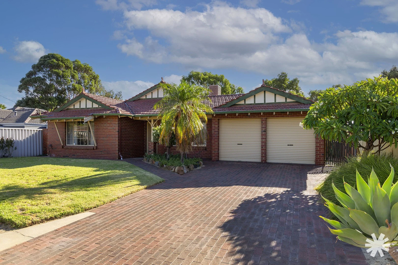 1 Wroxton Street, Midland WA 6056