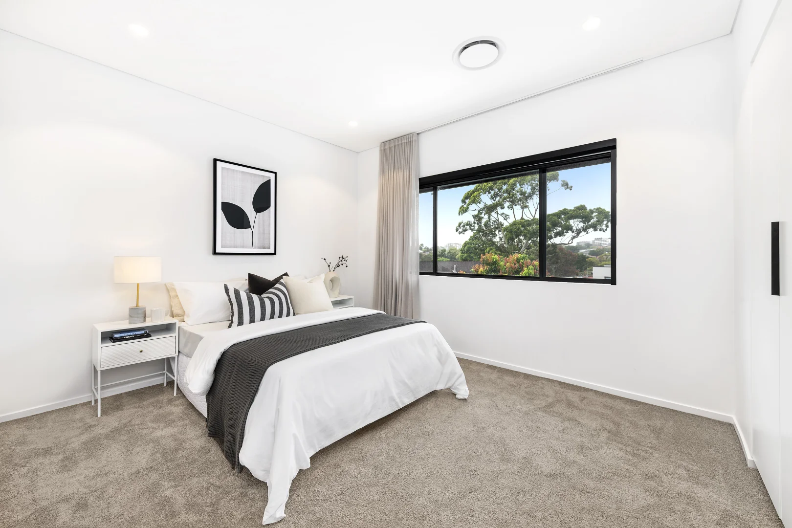 Additional image 18 of 98 Tennyson Road, Tennyson Point NSW 2111