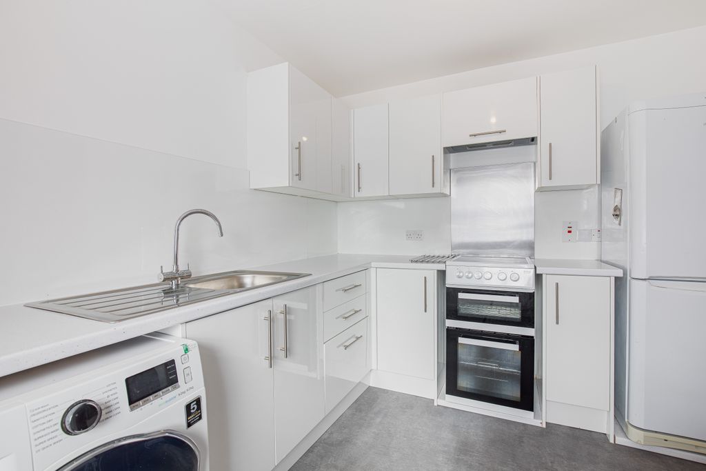 Additional image 4 of 2 bed flat for saleMountview Gardens, Aberdeen AB25