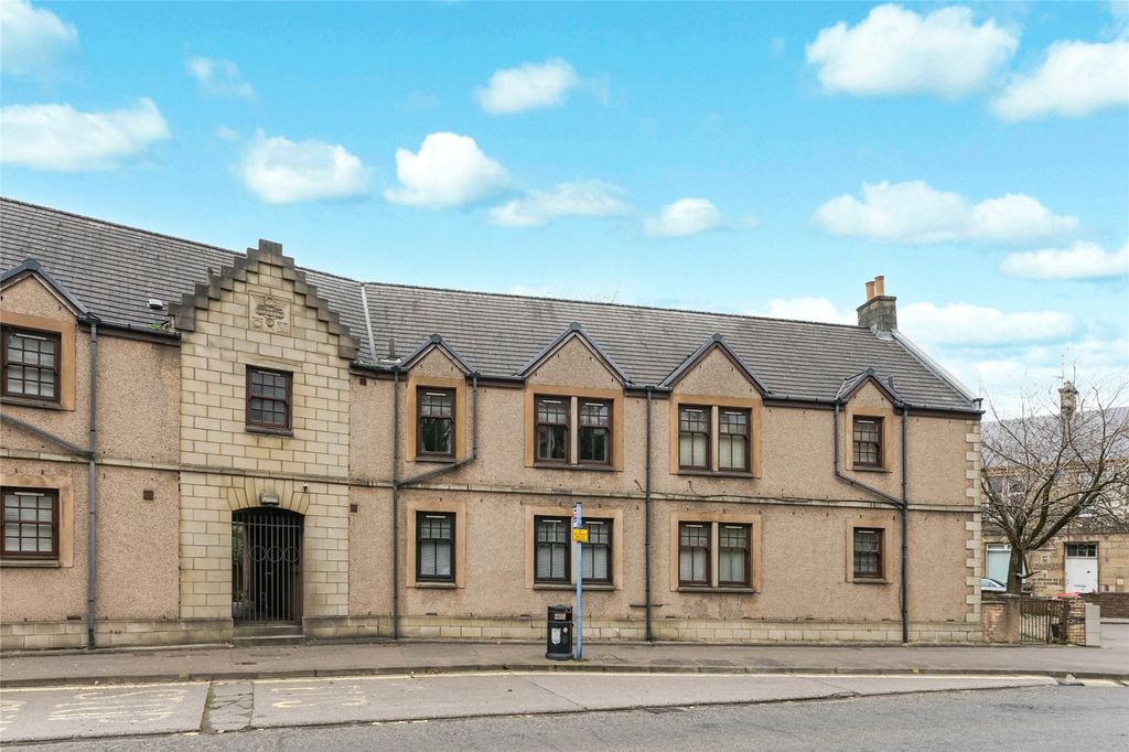 2 bed flat for saleArnothill Bank, Falkirk, Stirlingshire FK1